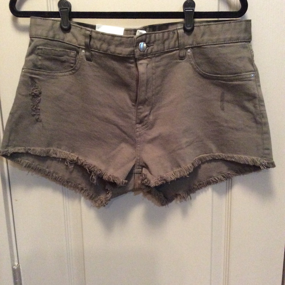 Fatigue / olive green denim, low waist shorts